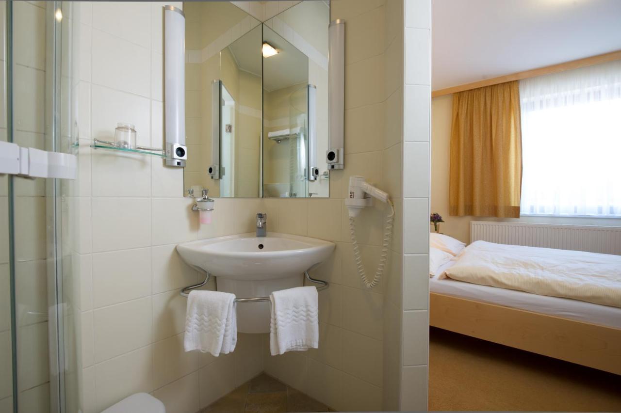 Gasthof Mader Gubo & Co Kg Kefermarkt Ngoại thất bức ảnh